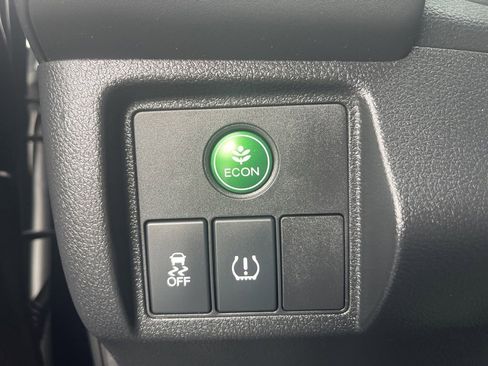 Used 2019 Honda HR-V Sport image 20