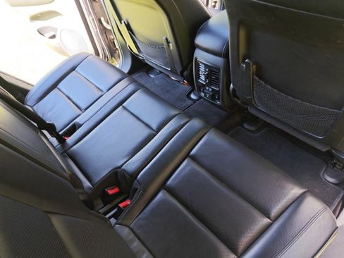 Used 2015 Jeep Grand Cherokee High Altitude AWD/4WD image 19