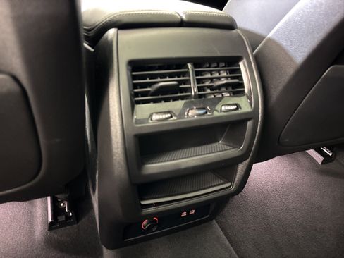 Certified 2024 BMW X5 xDrive40i w/ M Sport Package image 28