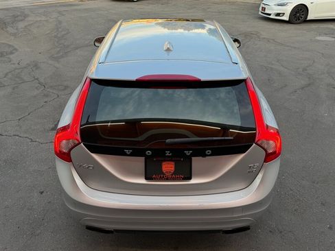 Used 2016 Volvo V60 T5 Platinum AWD/4WD image 15