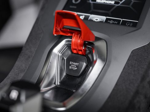 Used 2023 Lamborghini Huracan STO RWD image 36