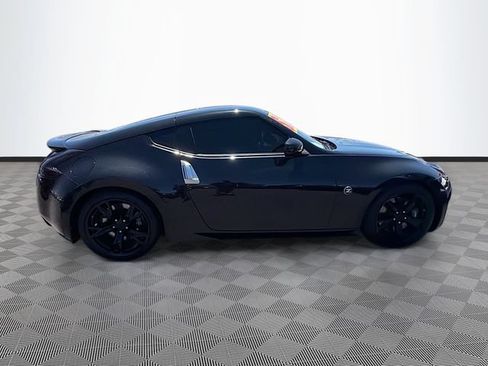 Used 2011 Nissan 370Z Touring w/ Sport Pkg RWD image 8