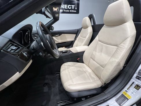 Used 2011 BMW Z4 sDrive30i image 36