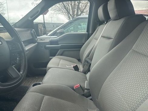 Used 2015 Ford F150 XLT w/ Equipment Group 302A Luxury AWD/4WD image 9