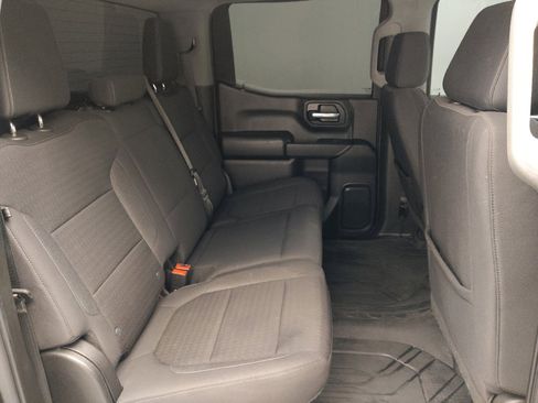 Used 2022 Chevrolet Silverado 1500 Custom RWD image 19
