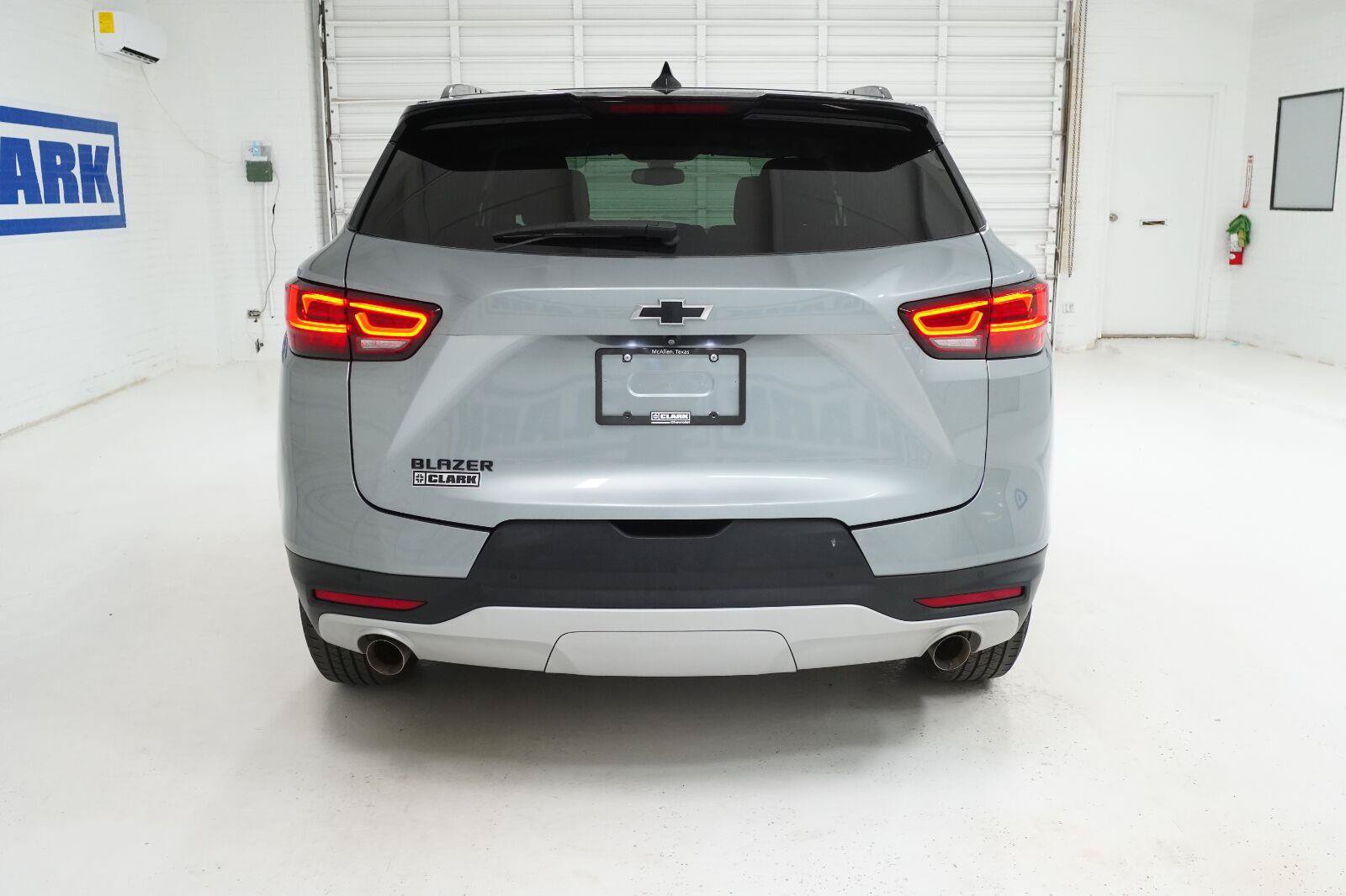 Used 2024 Chevrolet Blazer LT w/ Convenience Package FWD image 25
