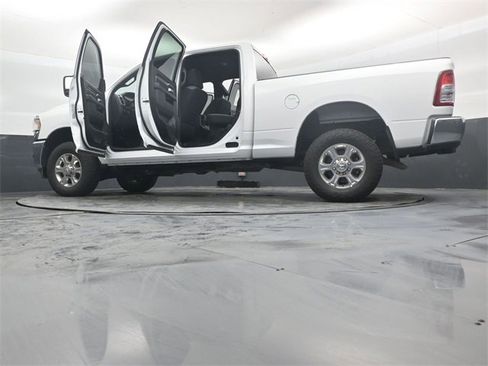 Used 2024 RAM 2500 Big Horn w/ Off Road Package image 52