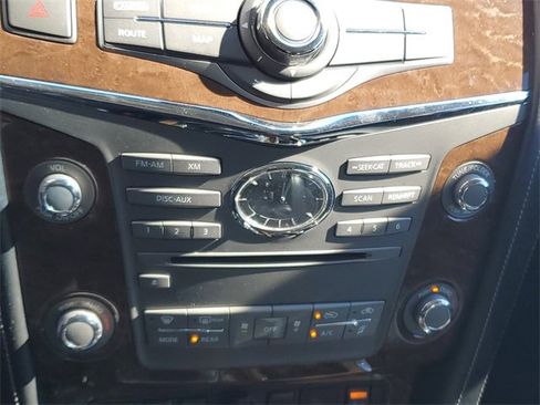 Used 2017 INFINITI QX80 2WD image 19