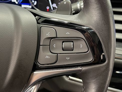 Used 2024 Buick Enclave Avenir w/ Avenir Technology Package AWD/4WD image 21
