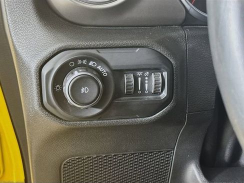 Used 2019 Jeep Wrangler Unlimited Rubicon image 13