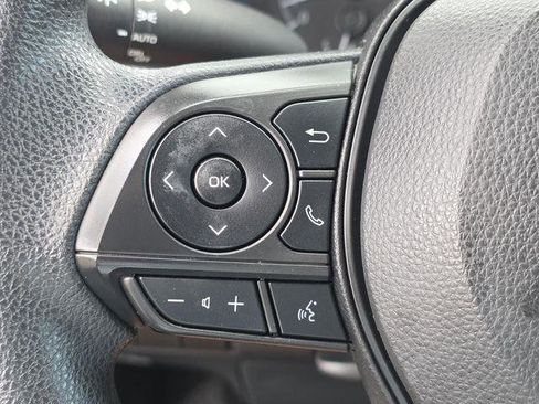 Certified 2022 Toyota Corolla LE FWD image 21