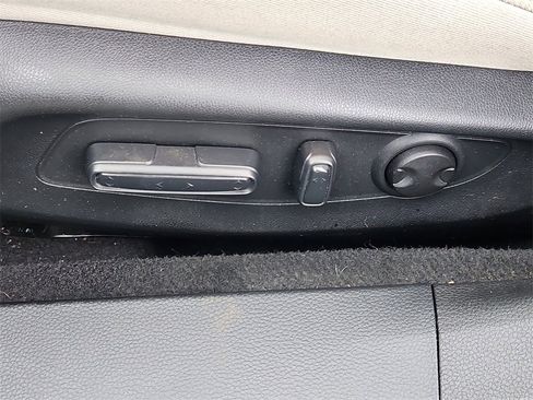 Certified 2023 Honda Accord EX image 20