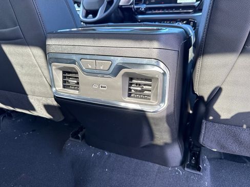 Used 2026 GMC Sierra 1500 SLT w/ SLT Premium Plus Package AWD/4WD image 19