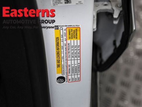 Used 2024 Buick Enclave Premium image 38