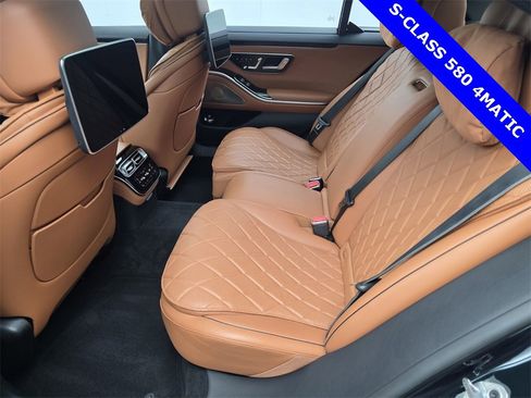 Used 2021 Mercedes-Benz S 580 4MATIC Sedan image 14