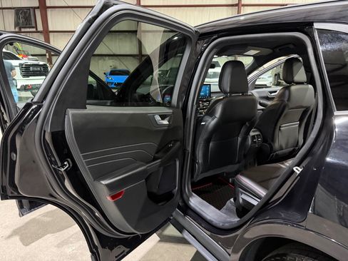 Used 2023 Ford Escape ST-Line w/ Tech Pack #1 FWD image 16