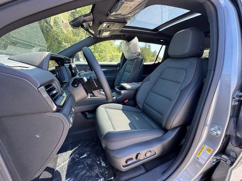 New 2026 GMC Terrain AT4 w/ Technology Package II image 5