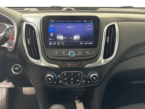 Used 2022 Chevrolet Equinox LT image 21