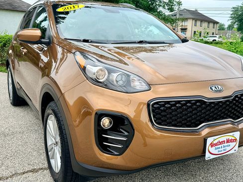 Used 2017 Kia Sportage LX w/ LX Popular Package AWD/4WD image 12