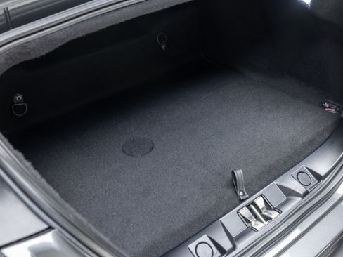 Used 2022 Ferrari Roma RWD image 21