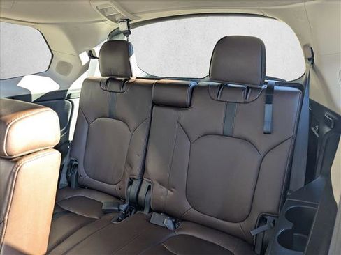 Used 2024 Honda Pilot Elite image 24