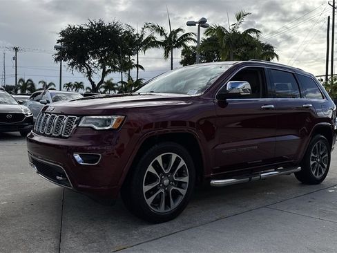 Used 2017 Jeep Grand Cherokee Overland image 29