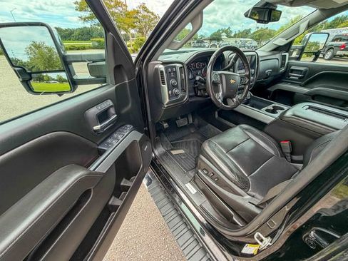 Used 2018 Chevrolet Silverado 3500 LTZ w/ Duramax Plus Package AWD/4WD image 12