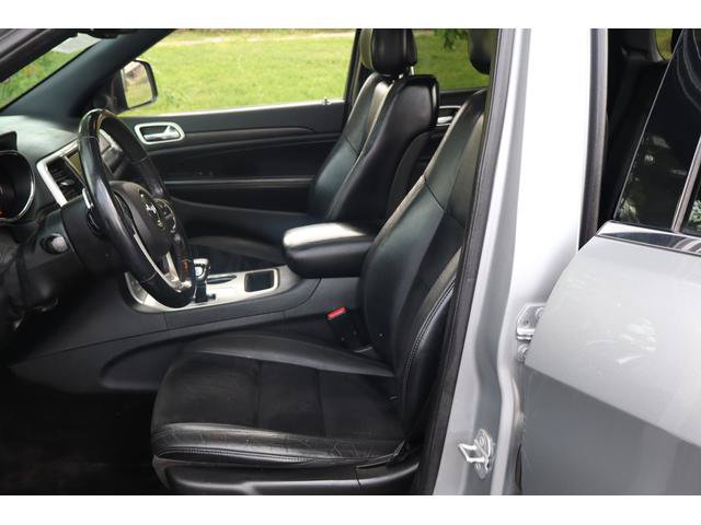Used 2015 Jeep Grand Cherokee Altitude AWD/4WD image 24