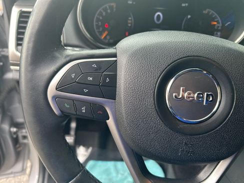 Used 2018 Jeep Grand Cherokee Limited w/ Trailer Tow Group IV AWD/4WD image 24
