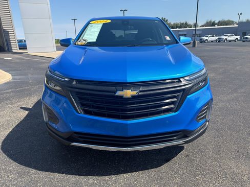 Used 2024 Chevrolet Equinox LT AWD/4WD image 3