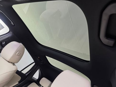 New 2026 Mercedes-Benz GLA 250 4MATIC image 9