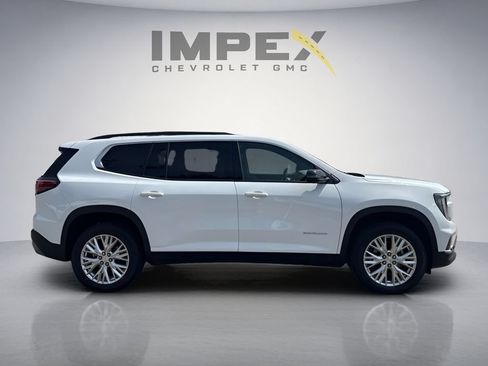 Used 2025 GMC Acadia Elevation w/ Elevation Premium Package FWD image 6