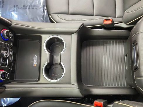 Used 2024 Chevrolet Tahoe Premier image 31