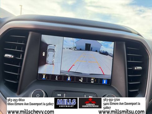Used 2023 GMC Acadia AT4 w/ Technology Package AWD/4WD image 15