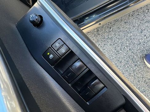 Certified 2024 Toyota Highlander XLE AWD/4WD image 32