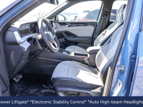 New 2026 Volkswagen Tiguan SE R-Line image 6