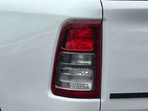 Used 2022 RAM 1500 Big Horn AWD/4WD image 9