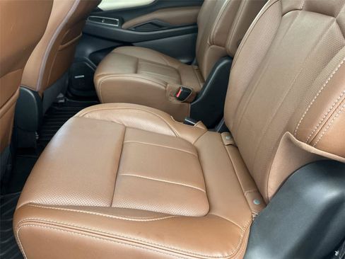 Used 2020 Subaru Ascent Touring w/ Popular Package #3 AWD/4WD image 16