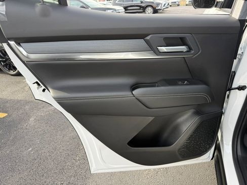 New 2026 GMC Terrain Elevation w/ Elevation Premium Package AWD/4WD image 35