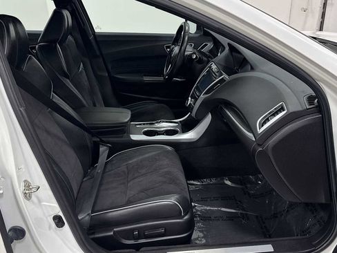 Used 2019 Acura TLX w/A-Spec Pkg image 29