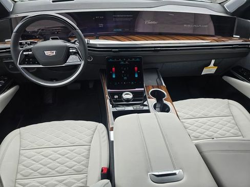 New 2026 Cadillac Escalade Platinum Sport AWD/4WD image 16