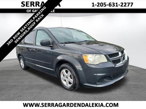 Used 2012 Dodge Grand Caravan SXT FWD image 1