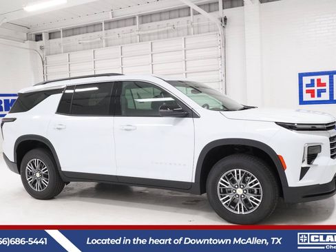 New 2026 Chevrolet Traverse LT FWD image 4