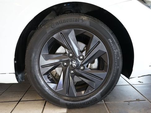 Used 2021 Hyundai Elantra SEL w/ Convenience Package FWD image 46