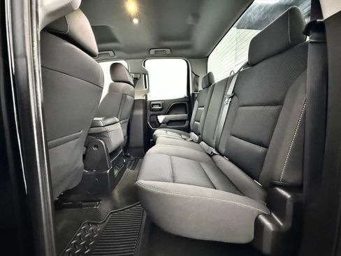 Used 2017 Chevrolet Silverado 1500 LT w/ Midnight Edition image 16