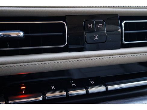 Used 2023 Lincoln Aviator Reserve w/ Equipment Group 201A AWD/4WD image 30