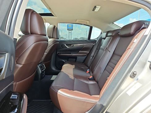 Used 2016 Lexus GS 350 w/ Luxury Package RWD image 9