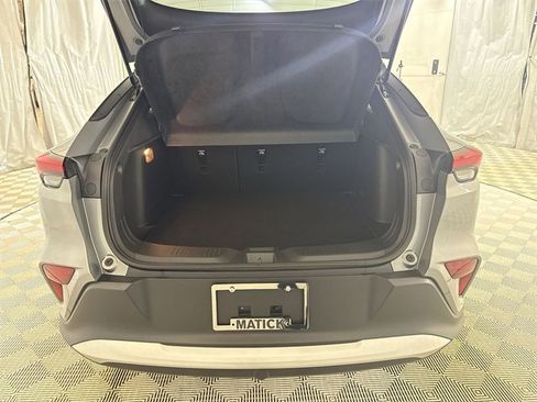 Used 2024 Buick Envista Preferred w/ Convenience I Package image 30