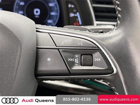 Used 2019 Audi Q8 Premium Plus w/ Premium Plus image 23