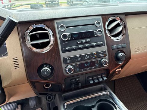 Used 2012 Ford F350 Lariat w/ Lariat Interior Pkg AWD/4WD image 17